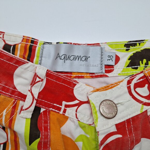 Made in Brazil Hot Sexy Colourful Shorts with eyecatching summer floral pattern - Picture 7 of 13